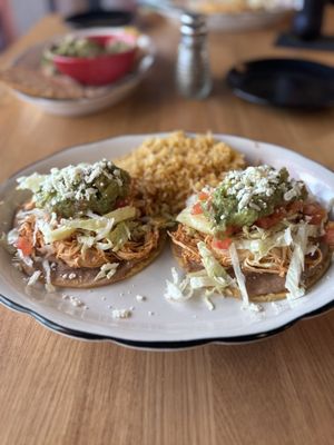 Luz Roja Tex-Mex by null