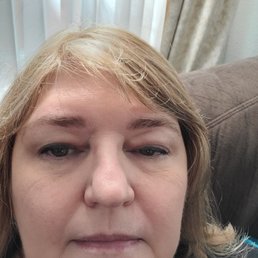 Hello Joan Crawford! Horribly tinted eyebrows!!! So dark for my hair and complexion. At least she didn't charge me. She should have paid me!