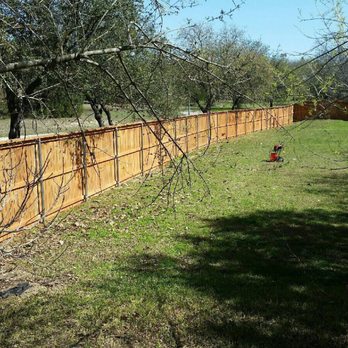 San Antonio Stain - Fences & Gates Near Me San Antonio Stain - Fences & Gates Near Me