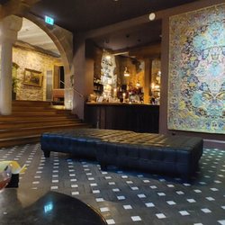Hotel Renthof - Hotel bar. A good cocktail spot.