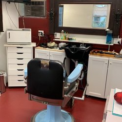 Heflin's Barber Shop - New location