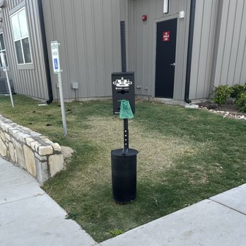 Skyview North Apartments - Can't help to notice the pet trash bin right in front of a huge part of it.....SMH - Apartments Near Me - Hutto, Texas Skyview North Apartments - Can't help to notice the pet trash bin right in front of a huge part of it.....SMH - Apartments Near Me - Hutto, Texas