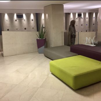 Mercure Roma Centro Colosseo - Cute seating in the lobby - Hotels Near Me - Rome, RM Mercure Roma Centro Colosseo - Cute seating in the lobby - Hotels Near Me - Rome, RM
