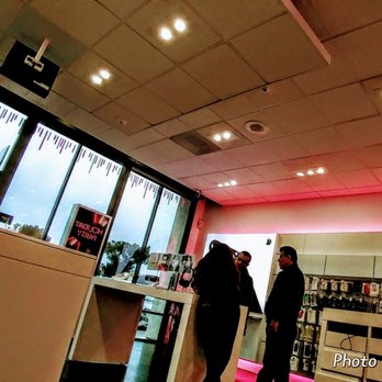 T-Mobile - Mobile Phones Near Me - South Gate, California T-Mobile - Mobile Phones Near Me - South Gate, California