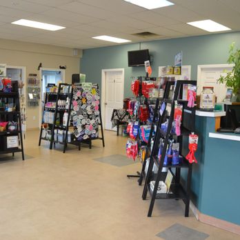 Biddeford Animal Hospital - We have a nice big lobby with lots of products for our furry friends :) - Veterinarians Near Me - Biddeford, Maine Biddeford Animal Hospital - We have a nice big lobby with lots of products for our furry friends :) - Veterinarians Near Me - Biddeford, Maine
