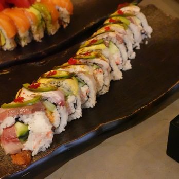 Eighty-Eight Sushi & Ramen - Daruma Roll - Sushi Bars Near Me - Mountain View, California Eighty-Eight Sushi & Ramen - Daruma Roll - Sushi Bars Near Me - Mountain View, California