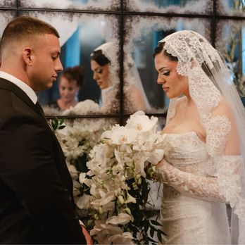 Enchanted Design And Floral - Bridal Flowers - Wedding Planning Near Me - Brooksville, Florida Enchanted Design And Floral - Bridal Flowers - Wedding Planning Near Me - Brooksville, Florida