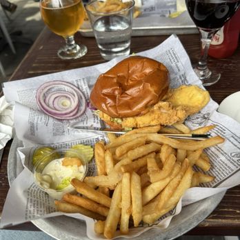 Mabels Lobster Claw - Fried Haddock Sandwich w/fries - Seafood Near Me - Kennebunkport, Maine