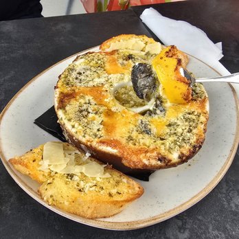 Pineapples - Escargot - Bars Near Me - Melbourne, Florida