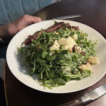 Bayberry - Pear salad - Cocktail Bars Near Me - Islip, New York
