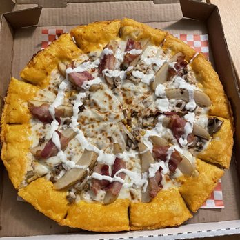 Hello Pizza - Yukon gold pizza with incredibly fluffy crust - Pizza Near Me - La Canada Flintridge, California Hello Pizza - Yukon gold pizza with incredibly fluffy crust - Pizza Near Me - La Canada Flintridge, California