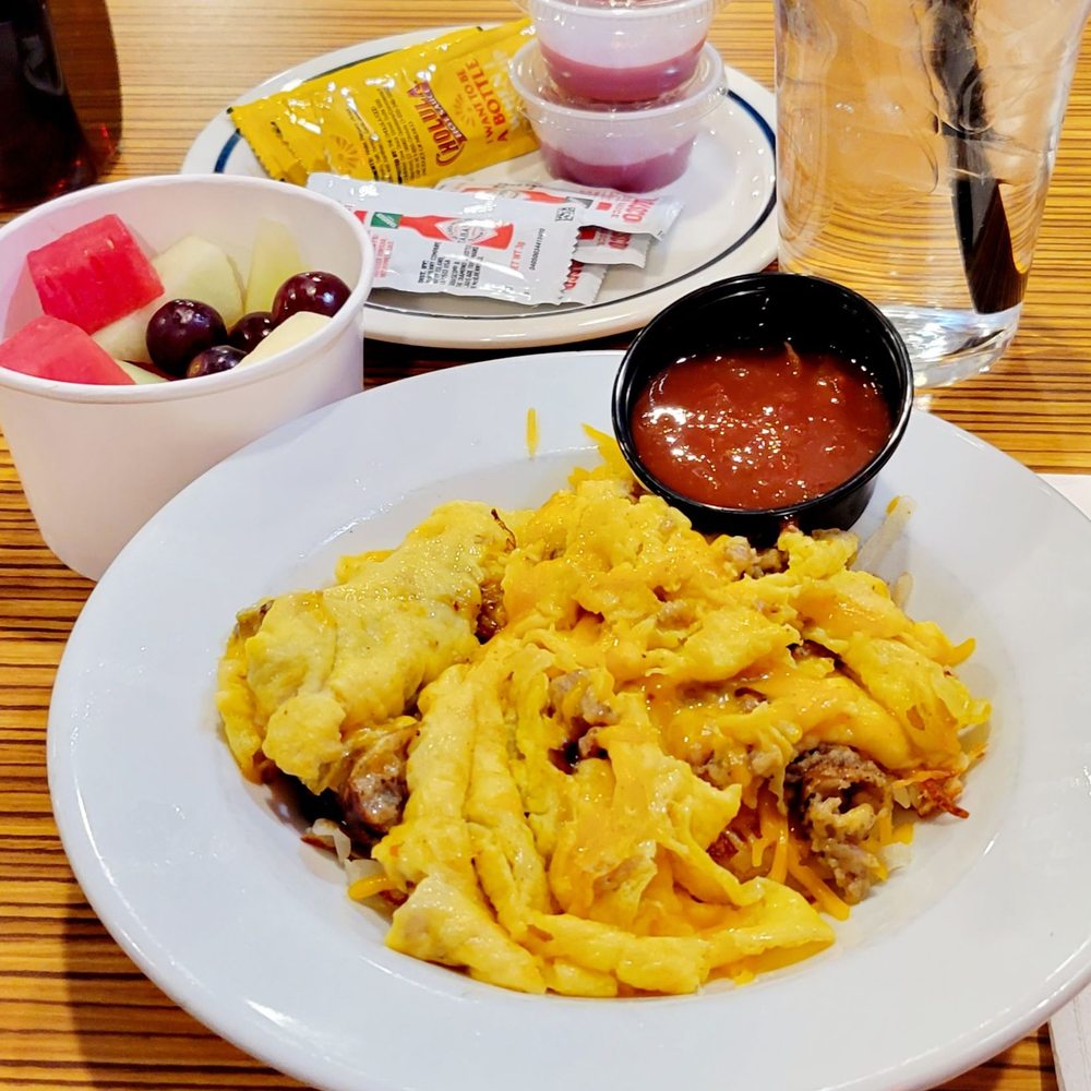 IHOP-Applebee's restaurant holds grand opening - Uvalde Leader News, image size:1000x1000