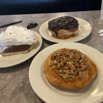 Pizagel's Pizza & Bakery - Chocolate cream pie, pecan roll, and chocolate cresnut - Bakeries Near Me - Topeka, Kansas Pizagel's Pizza & Bakery - Chocolate cream pie, pecan roll, and chocolate cresnut - Bakeries Near Me - Topeka, Kansas