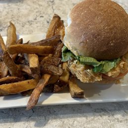 Buffalo fried chicken sandwich Buffalo fried chicken sandwich