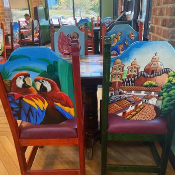 Los Tres Magueyes - Beautiful tables and chairs decorate the entire restaurant - Mexican Near Me - Morrisville, North Carolina Los Tres Magueyes - Beautiful tables and chairs decorate the entire restaurant - Mexican Near Me - Morrisville, North Carolina
