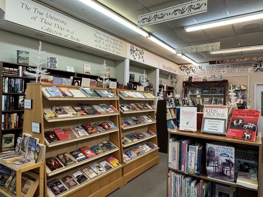 Anne's Book Store Logo