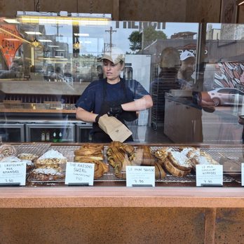 Guillotine Bakery - Inside - Bakeries Near Me - Chicago, Illinois