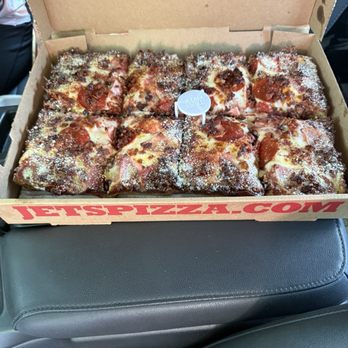 Jet's Pizza - 8 Corner Pizza® - Pizza Near Me - North Charleston, South Carolina Jet's Pizza - 8 Corner Pizza® - Pizza Near Me - North Charleston, South Carolina
