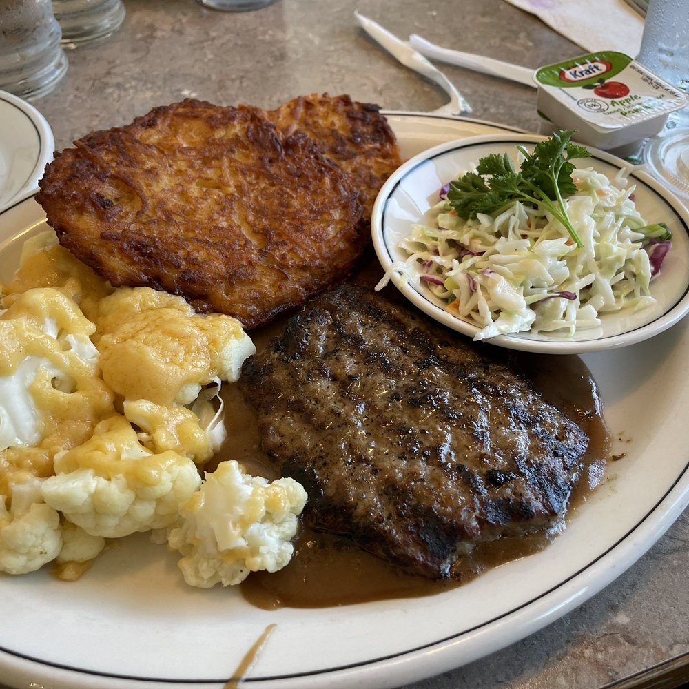 Rolly's - Beef and gravy and potato pancakes - Breakfast & Brunch Near Me - Hope, British Columbia Rolly's - Beef and gravy and potato pancakes - Breakfast & Brunch Near Me - Hope, British Columbia