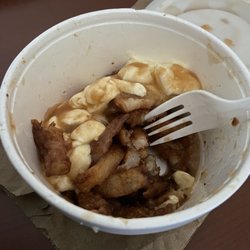 G.La Frite - Small/Petite Poutine to go!