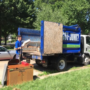 1-800-GOT-JUNK? Kansas City - One of the 1.800.GOT.JUNK guys being amazing- despite temps in the 90's. Plus the house had the AC off. But they never complained once. - Junk Removal & Hauling Near Me - Lenexa, Kansas 1-800-GOT-JUNK? Kansas City - One of the 1.800.GOT.JUNK guys being amazing- despite temps in the 90's. Plus the house had the AC off. But they never complained once. - Junk Removal & Hauling Near Me - Lenexa, Kansas
