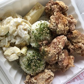 Karaage Setsuna - AR-AGE PLATE - $10.95 (HH) - Fried Chicken Kara-age marinated, served with  furikake rice and macaroni salad. - Japanese Near Me - Seattle, Washington