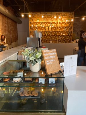 Café Bon Ami by null
