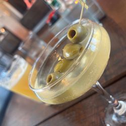 Coldwater Oyster Market - Dirty dirty