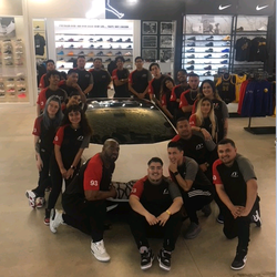Shoe Palace