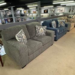 Ornate Home Furniture and Mattress - Loveseats