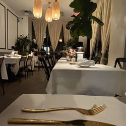 Passport Restaurant - Inside