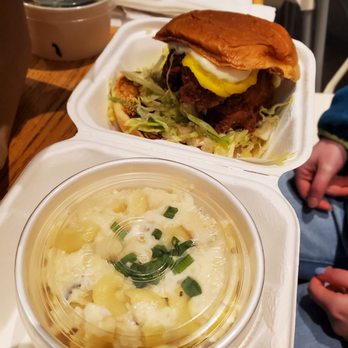 Ma'ono Fried Chicken - Fried Chicken Sandwich with Potato Mac Salad - Sandwiches Near Me - Seattle, Washington