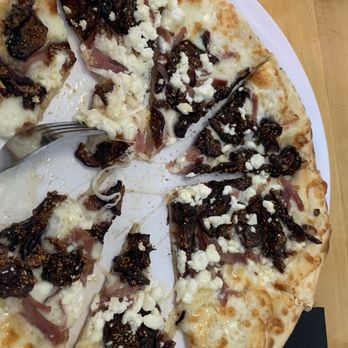 51 Park Restaurant & Tavern - Fig Pizza - Pizza Near Me - Lee, Massachusetts 51 Park Restaurant & Tavern - Fig Pizza - Pizza Near Me - Lee, Massachusetts