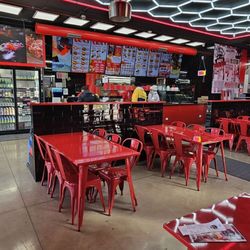 NYC Halal Eats - Inside