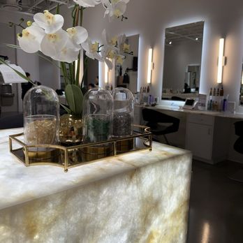 Scalp Bar - Blow Dry/Out Services Near Me - Las Vegas, Nevada Scalp Bar - Blow Dry/Out Services Near Me - Las Vegas, Nevada