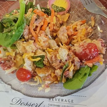 Der Dutchman - Salad - American Near Me - Plain City, Ohio Der Dutchman - Salad - American Near Me - Plain City, Ohio