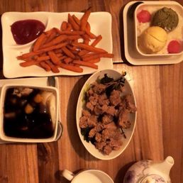 Sweet potato fries, popcorn chicken, tea and herbal jelly dessert