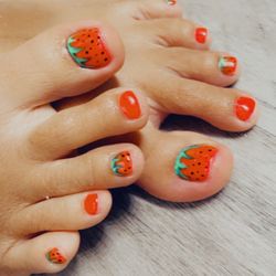Unique Nails and Spa - I felt so pampered and taken care of. Thank you Hannah for the amazing masterpiece on my nails. Oh how I love my strawberry toes.