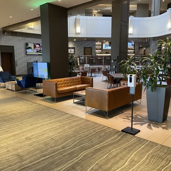 The Westin Edmonton - Entrance to lobby - Hotels Near Me - Edmonton, Alberta The Westin Edmonton - Entrance to lobby - Hotels Near Me - Edmonton, Alberta