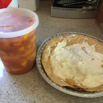 The Hub - Fresh peach pie to go is deconstructed so the crust doesn't get soggy. - Breakfast & Brunch Near Me - Heber City, Utah The Hub - Fresh peach pie to go is deconstructed so the crust doesn't get soggy. - Breakfast & Brunch Near Me - Heber City, Utah
