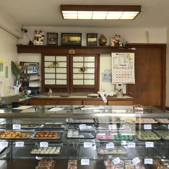 Nisshodo Candy Store - inside the store - Candy Stores Near Me - Honolulu, Hawaii Nisshodo Candy Store - inside the store - Candy Stores Near Me - Honolulu, Hawaii