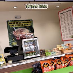 Front counter to order Front counter to order
