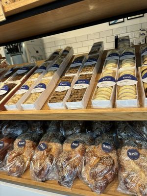 Yuki's Coffee & Bakery by null