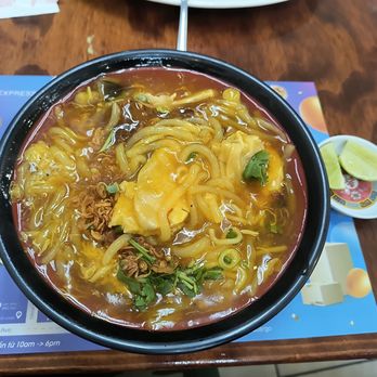 Loi's Kitchen - Seafood soup with rice cake - Vietnamese Near Me - Garden Grove, California Loi's Kitchen - Seafood soup with rice cake - Vietnamese Near Me - Garden Grove, California