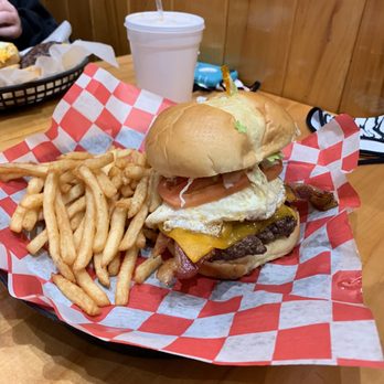 On The Rocks - Farmer's Daughter w/ Fries. - Sports Bars Near Me - Atlantic Beach, North Carolina On The Rocks - Farmer's Daughter w/ Fries. - Sports Bars Near Me - Atlantic Beach, North Carolina