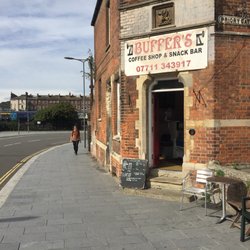 Buffer's Coffee Shop & Snack Bar - Straight ahead and to the right is the train station