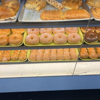 Yummy Donuts - Donuts Near Me - San Fernando Valley, California Yummy Donuts - Donuts Near Me - San Fernando Valley, California