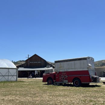 Blue House Farm - Farmers Market Near Me - San Gregorio, California