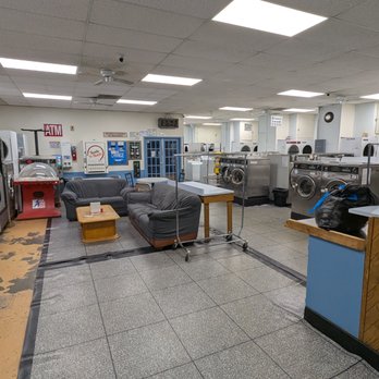 Loveland's Laundromat - Form your own impression. - Laundromat Near Me - Loveland, Colorado Loveland's Laundromat - Form your own impression. - Laundromat Near Me - Loveland, Colorado