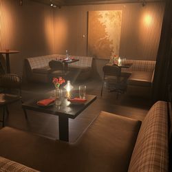 Golden Wuish The Duck House - Private room dining area